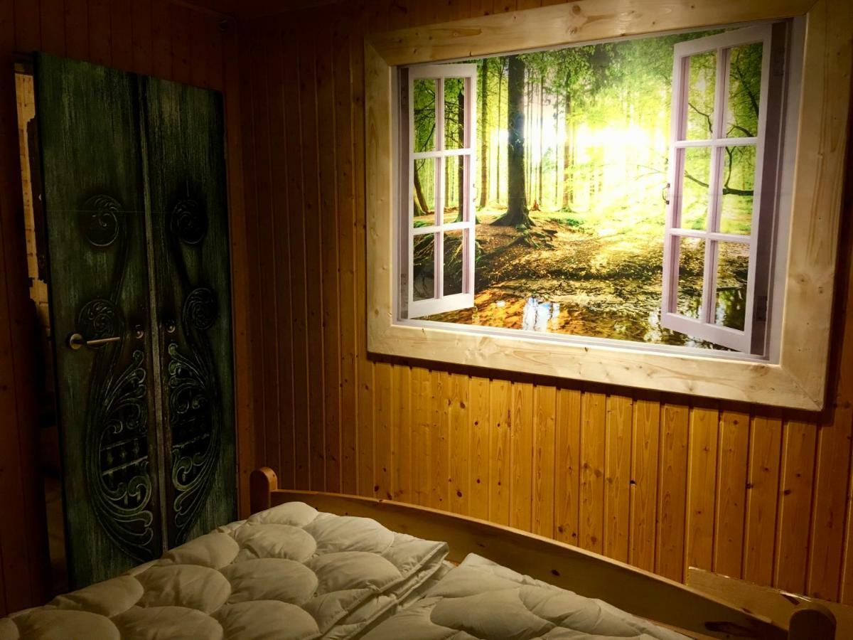 Holzhaus Trollbluemchen Am Wald Und See Neuruppin Dış mekan fotoğraf